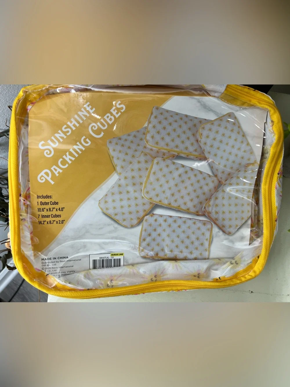 Brand New-Revo Sunshine Packing Cubes-8 piece set